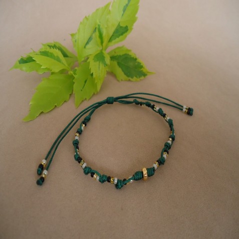 MANILLA EN HILO VERDE ESMERALDA