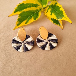 ARETES EN PALMA DE IRAKA NEGROS