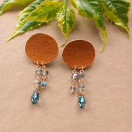 ARETES EN CUERO Y CRISTALES DE MURANO